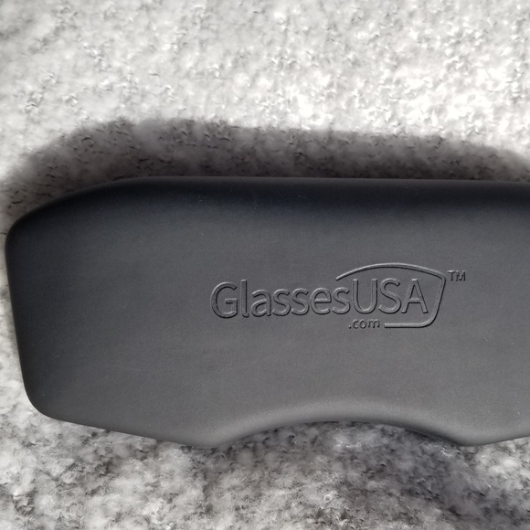 Glasses - Picture 2 of 8